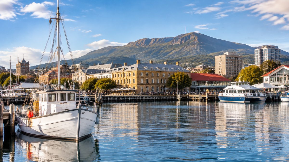 hobart historic waterfront guide